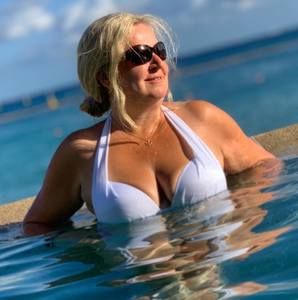 Meet your Posher, Sian